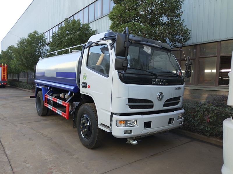 8����ˮ܇(ch��)�N(xi��o)�ۣ��|�L(f��ng)8����ˮ܇(ch��)�S(ch��ng)�ң�����8����ˮ܇(ch��)�r(ji��)�񣬳�����(zhu��n)����܇(ch��)�ɷ����޹�˾