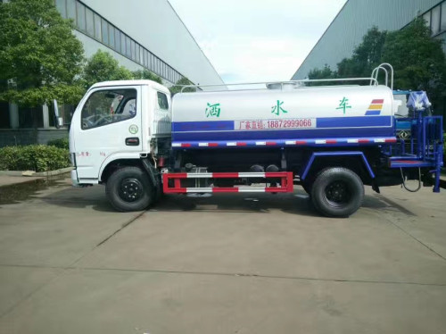 公路灑水車(chē)廠家 公路灑水車(chē)廠家