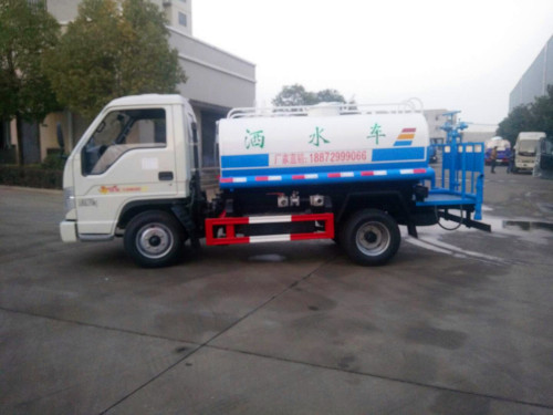 ��ˮ܇�ăr���Ƕ��٣�����������ˮ܇���a(ch��n)����S��