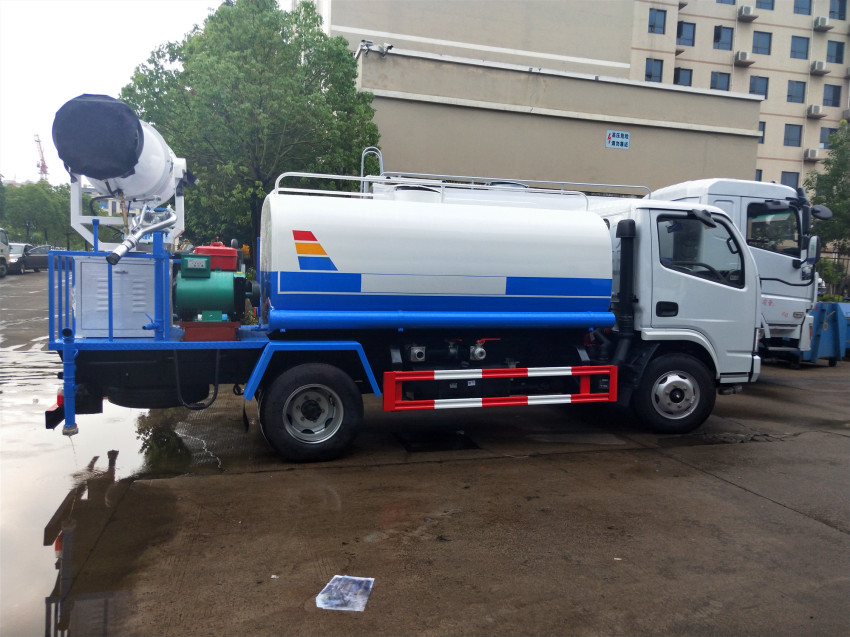 ���m��������ü�ޣ��L��ʽ���F�C�����У���������M�h���������M��-�������F