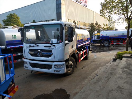 東風(fēng)遠(yuǎn)程炮筒霧炮灑水車-湖北程力灑水霧炮車廠家直銷 東風(fēng)遠(yuǎn)程炮筒霧炮灑水車-湖北程力灑水霧炮車廠家直銷