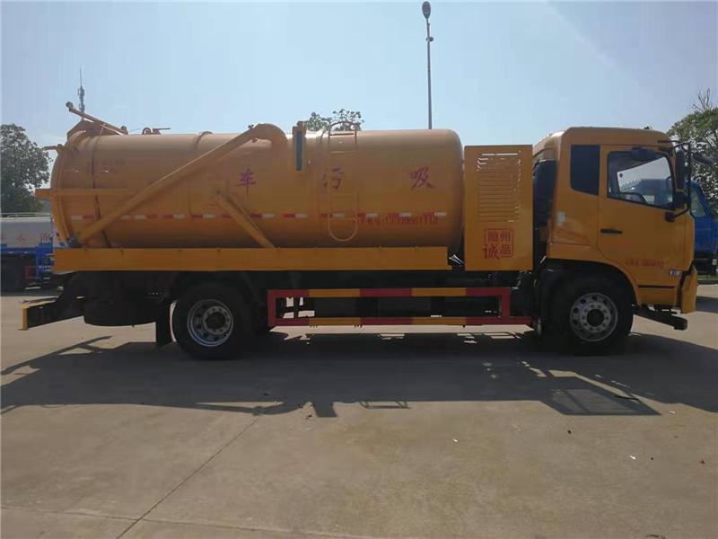 12噸吸污車 12噸吸污車