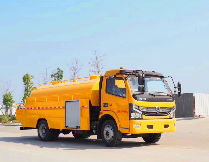 8���|�L(f��ng)�������߉���ϴ����܇(ch��)