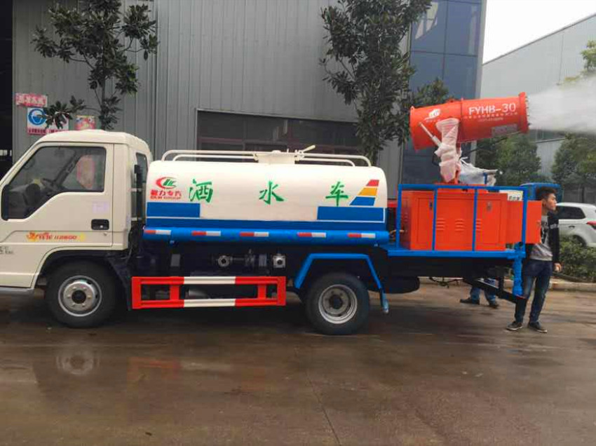 國(guó)六藍(lán)牌福田2噸灑水車 廠家直銷報(bào)價(jià) 國(guó)六藍(lán)牌福田2噸灑水車 廠家直銷報(bào)價(jià)