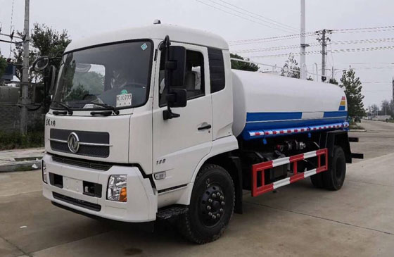 灑水車哪里買灑水車在哪里買?當然選擇湖北程力專用汽車有限公司 灑水車哪里買灑水車在哪里買?當然選擇湖北程力專用汽車有限公司