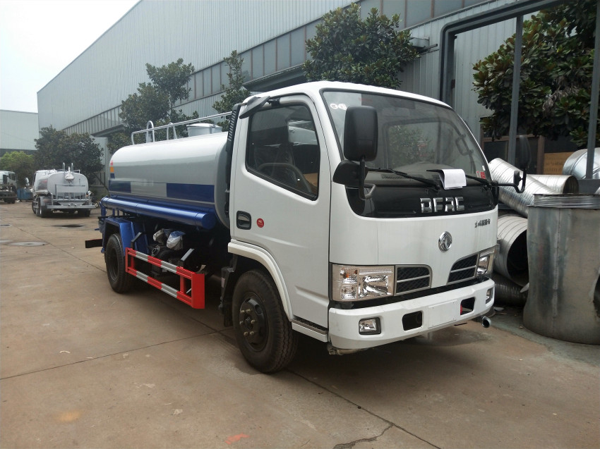 綠化噴灑車最新參數+灑水車配置+灑水車報價-湖北程力 綠化噴灑車最新參數+灑水車配置+灑水車報價-湖北程力