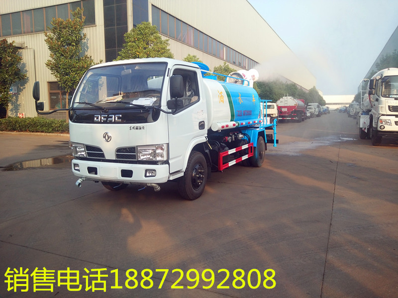 國(guó)六5方東風(fēng)小多利卡綠化噴灑車 5噸灑水車多少錢 國(guó)六5方東風(fēng)小多利卡綠化噴灑車 5噸灑水車多少錢