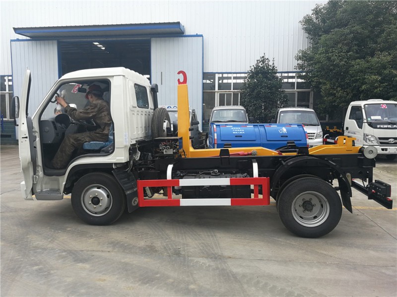 4立方福田小卡之星柴油勾臂式垃圾車-4方勾臂式垃圾 4立方福田小卡之星柴油勾臂式垃圾車-4方勾臂式垃圾