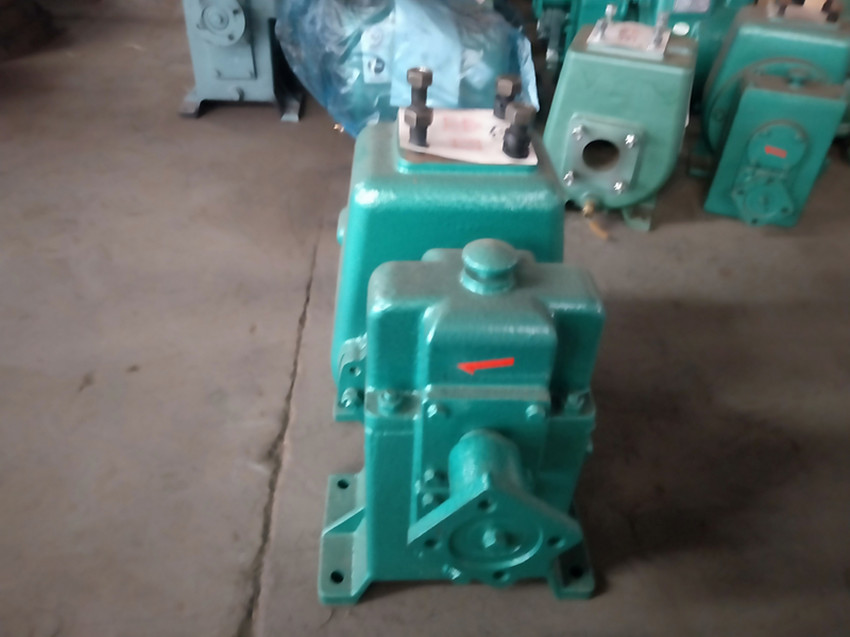 灑水車(chē)水泵 灑水車(chē)水泵