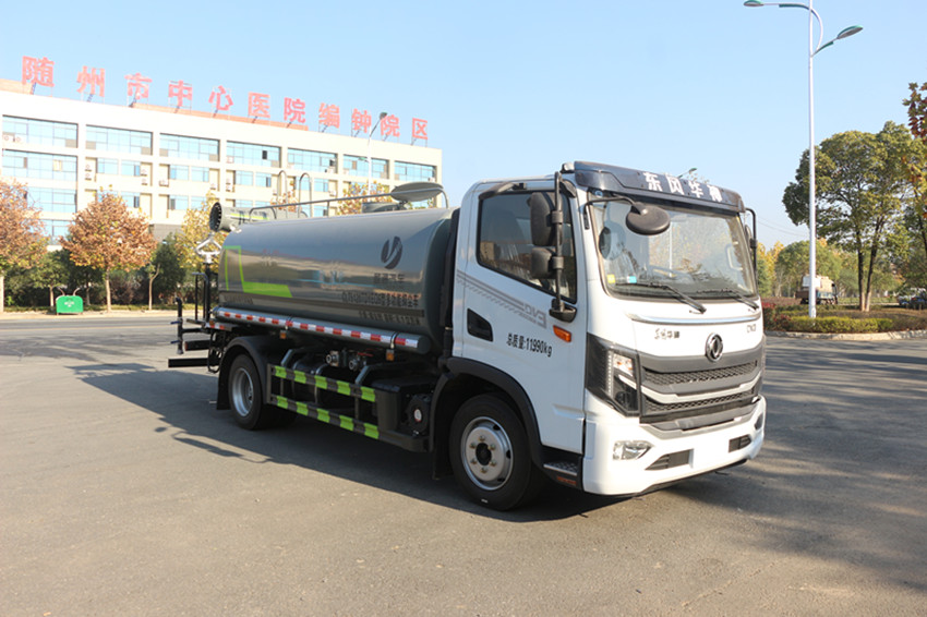 8噸-10噸灑水車 8噸-10噸灑水車