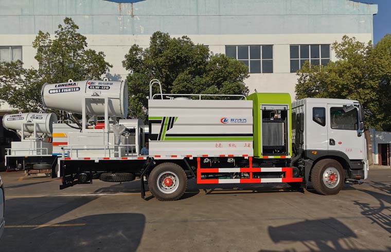 東風(fēng)D9霧炮車 東風(fēng)D9霧炮車