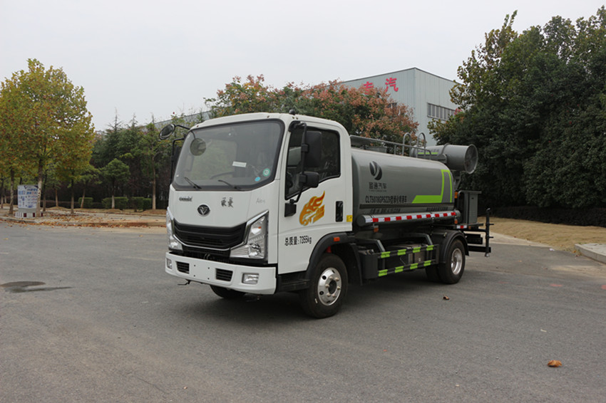 5噸重汽霧炮車 5噸重汽霧炮車