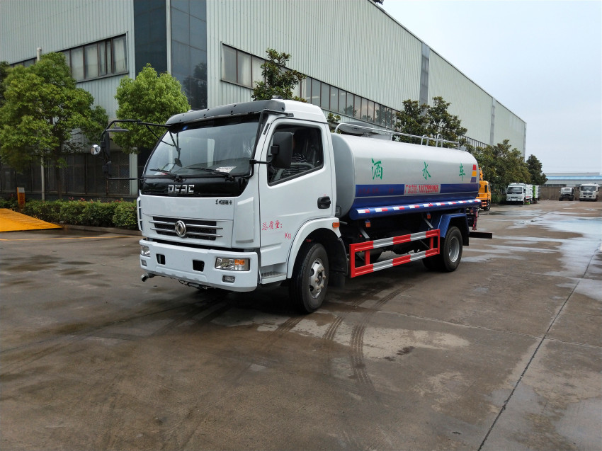 灑水車價格多少錢一輛哪里有賣-湖北程力灑水車生產廠家 灑水車價格多少錢一輛哪里有賣-湖北程力灑水車生產廠家