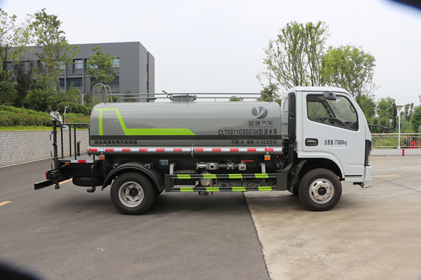 ����ʩ����ˮ܇