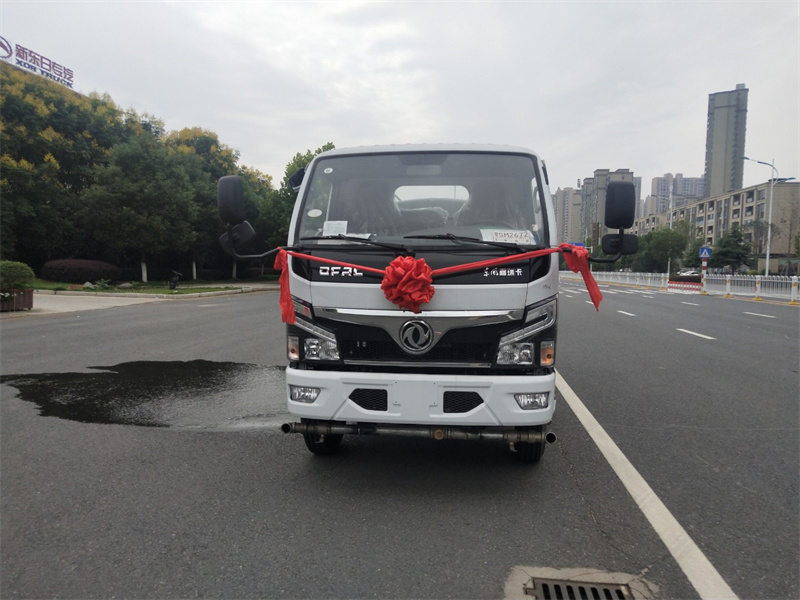五噸灑水車價(jià)格和配置一覽-灑水車-五噸灑水車價(jià)格表 五噸灑水車價(jià)格和配置一覽-灑水車-五噸灑水車價(jià)格表