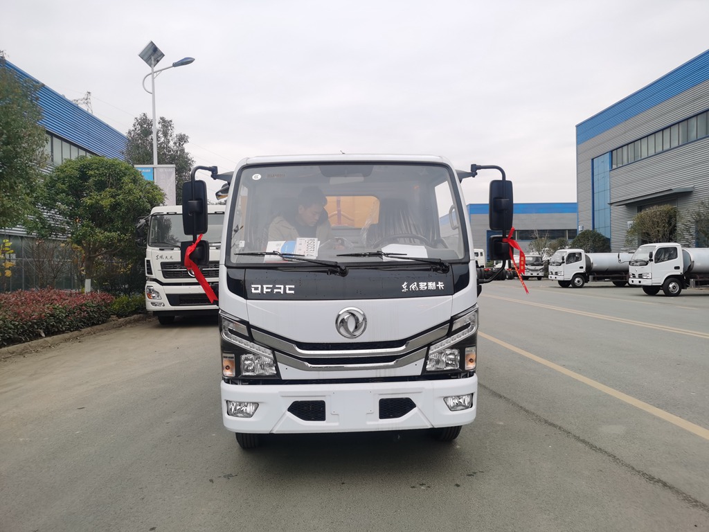 �|�LС�������^������܇